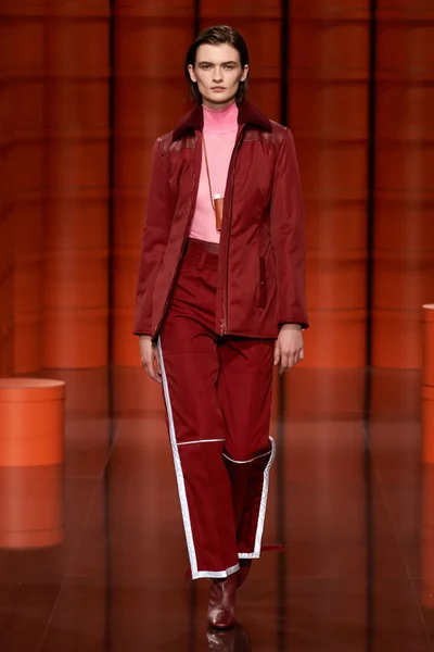 Look 22